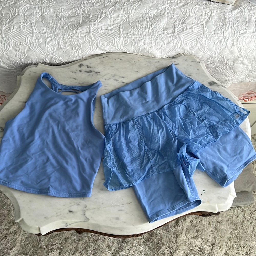 Alo yoga set size small